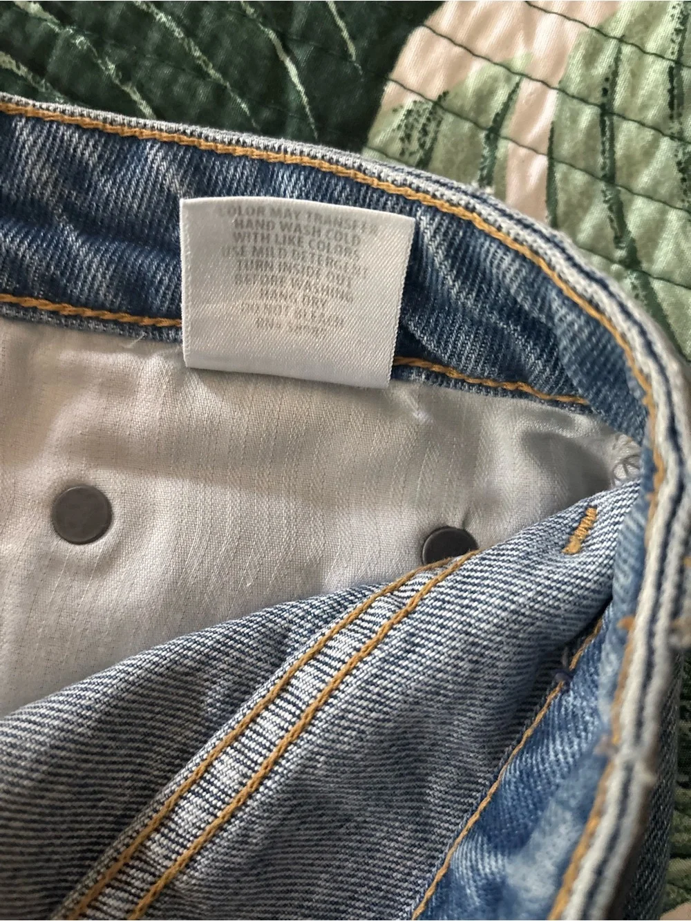 Carmar Blue Distressed Jeans - Classic Ripped Style